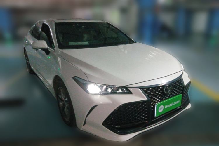 Used Toyota Avalon 2019 2.0L Luxury Edition China VI Standard
