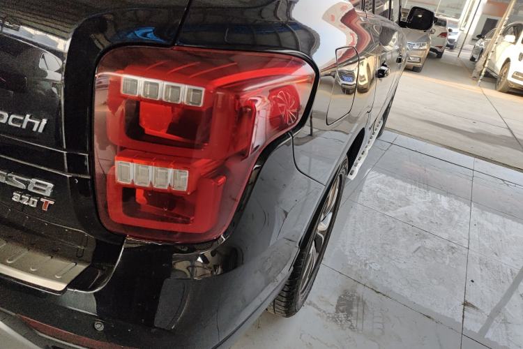 Used GAC Trumpchi GS8 2017 320T Two-Wheel Drive Luxury Smart Connectivity Version (7 Seats)