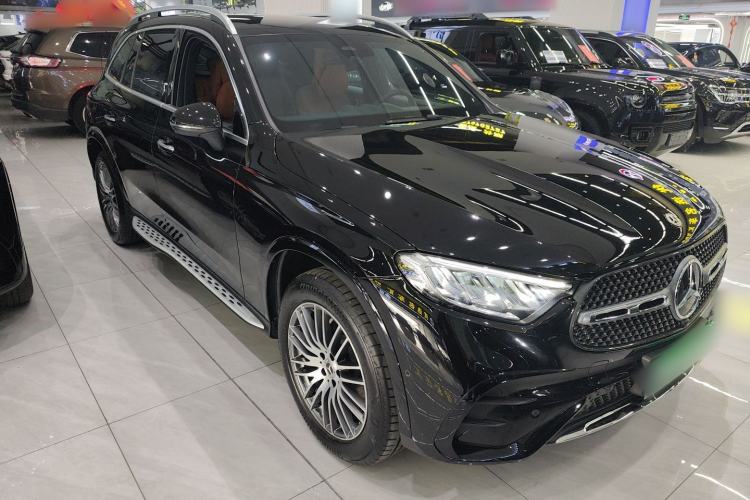 Used Mercedes-Benz GLC 2023 GLC 300 L 4MATIC Dynamic Edition 5-seater
