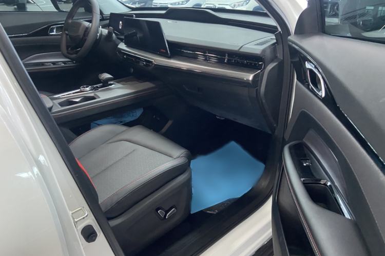 Used Oshan Z6 2022 Blue Whale 1.5T DCT Smart Edition
