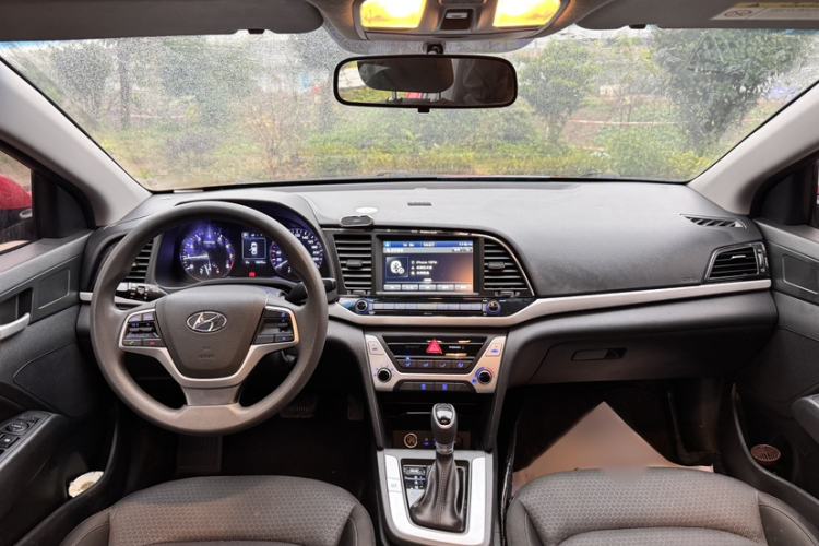 Used Hyundai Elantra 2016 1.6L Automatic ZhiXuan – Elite Version