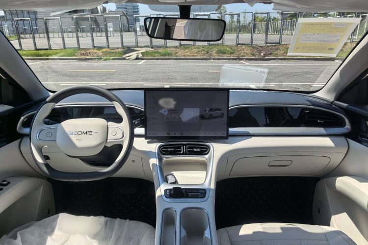 Used  Geome 2025 310km Dream Edition
