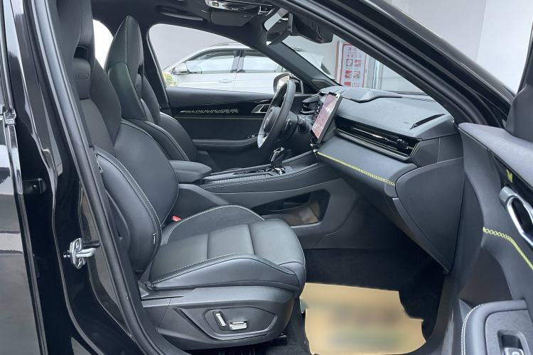 Used Lynk & Co 03 2023 1.5TD DCT JingPro
