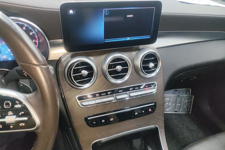 Used Mercedes-Benz GLC 2020 GLC 260 L 4MATIC Luxury Model
