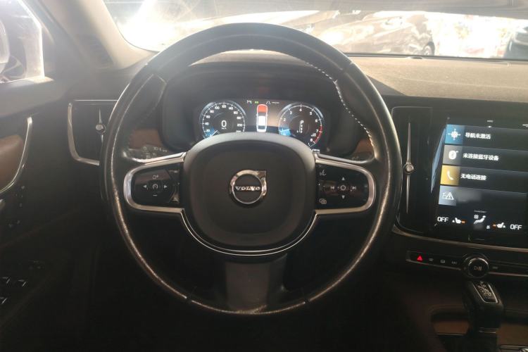 Used Volvo S90 2020 Facelifted T5 Zhiyi Luxury Edition
