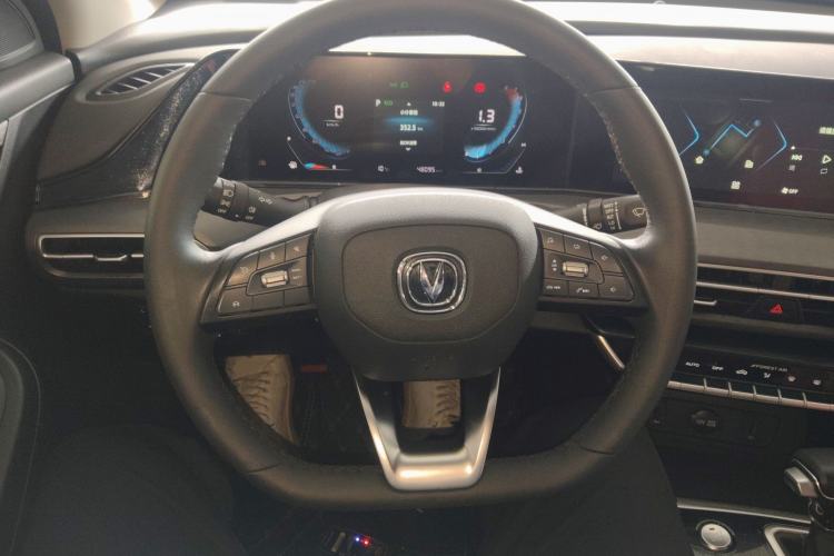 Used Changan Eado 2021 PLUS Blue Whale NE 1.4T GDI DCT Prestige Model