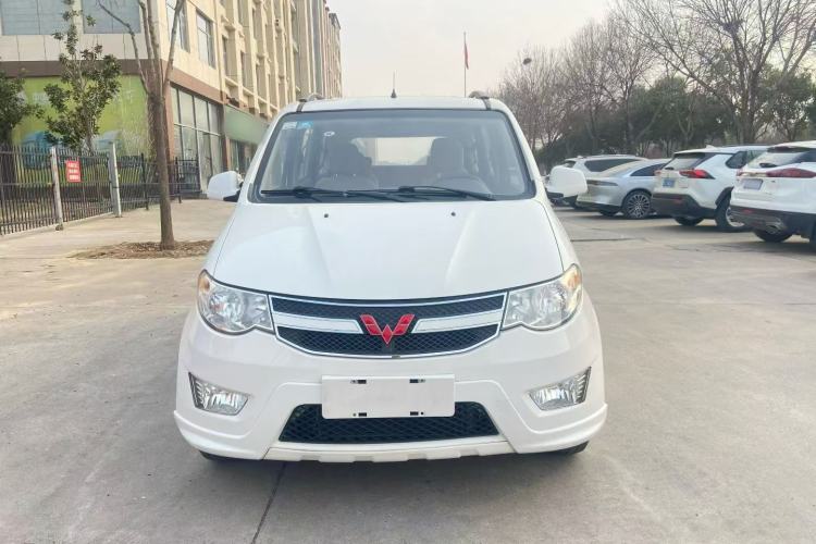 Used Wuling Hongguang 2014 1.5L S Standard Version
