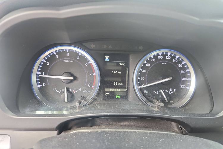 Used Toyota Highlander 2018 2.0T Four-Wheel Drive Luxury Edition 7 Seats China V Emission Standard
