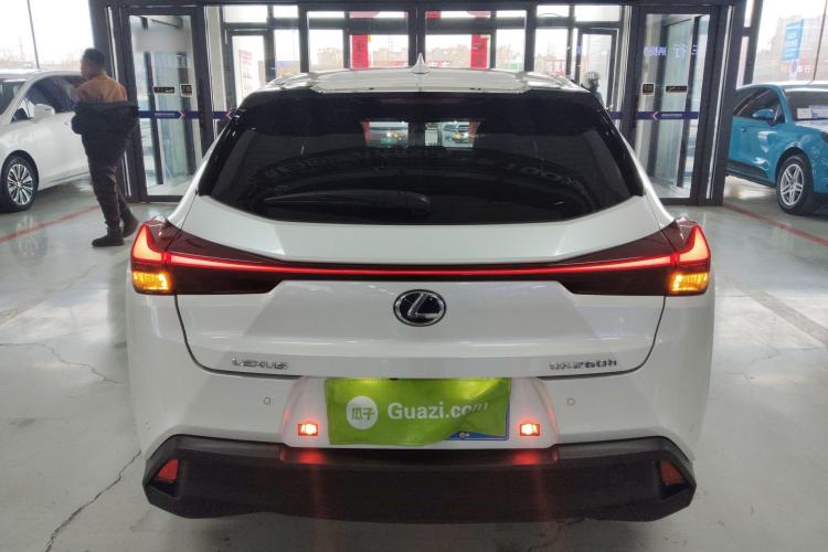 Used Lexus UX 2020 260h Explore & Adventure Edition