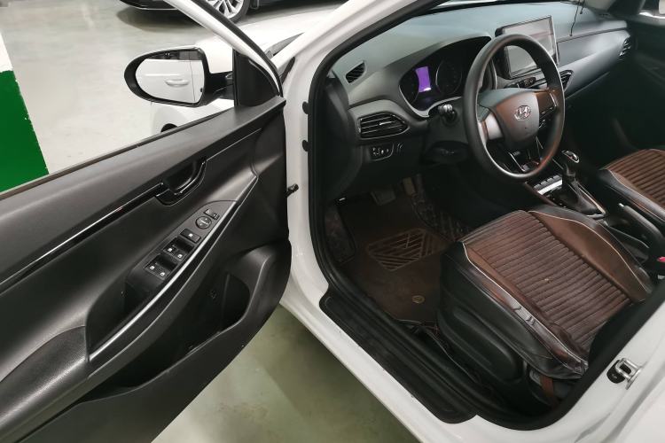 Used Hyundai Celesta 2018 1.6L Automatic GL Enjoyment Version China V Standard
