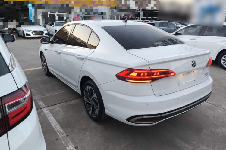 Used Volkswagen Bora 2023 300TSI DSG Prestige Edition