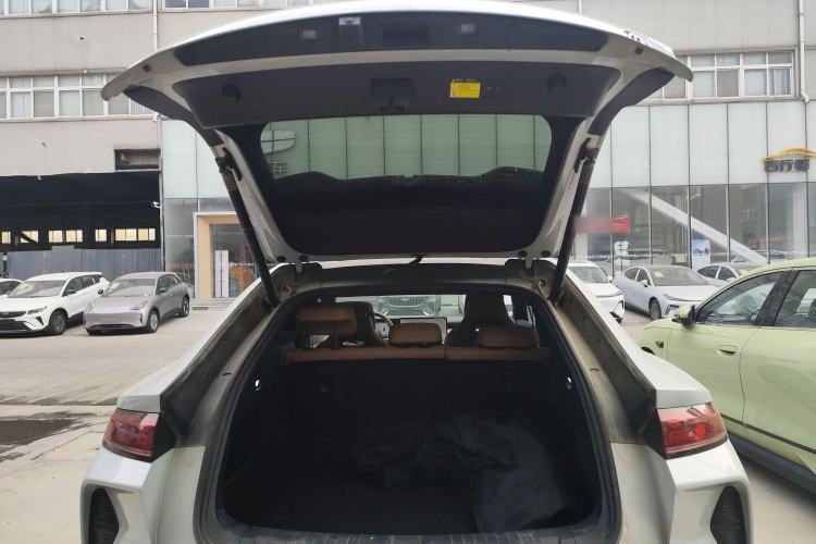 Used BYD Song L EV 2025 Intelligent Driving Version 662 km LiDAR Excellence Edition
