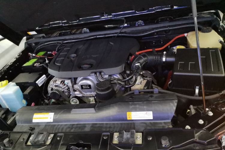 Used Beijing Auto BJ40 2019 2.3T Automatic Four-Wheel Drive Urban Hunter Edition Premium Model China VI Emission Standard
