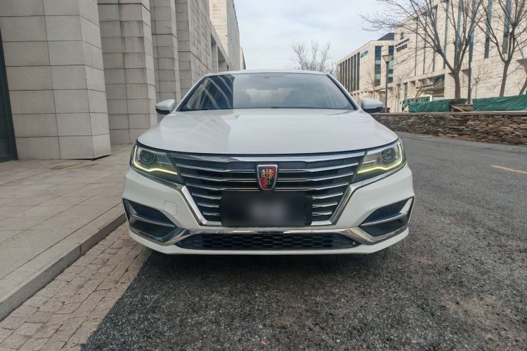Used Roewe i6 2019 PLUS 20T TST 4G Connected Flagship Superb Edition
