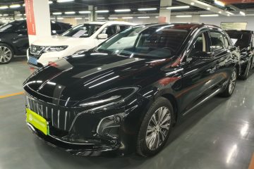 Used Hongqi E-QM5 2022 431 km Charge & Enjoy Edition