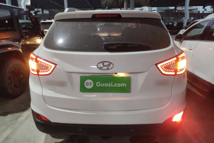 Used Hyundai ix35 2015 2.0L Automatic 2WD Smart Type China IV
