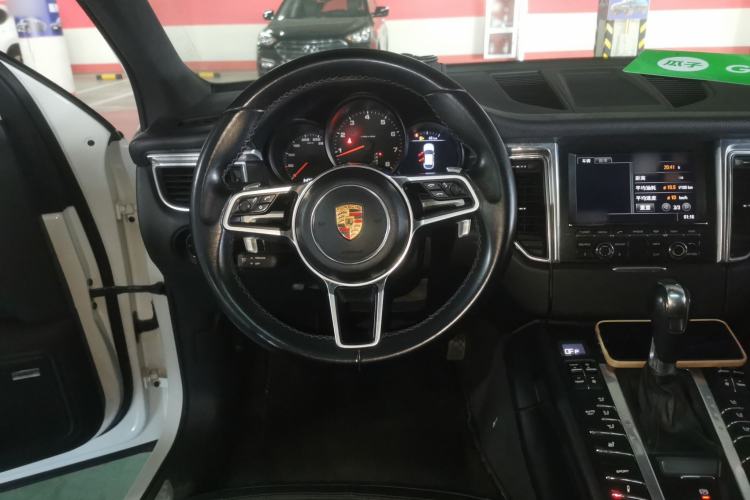 Used Porsche Macan 2014 Macan 2.0T
