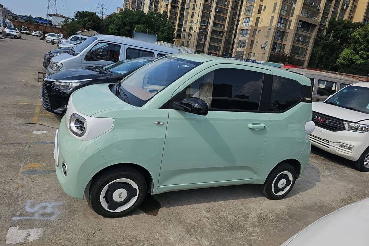 Used Wuling Hongguang MINIEV 2024 3rd Generation 215km Youth Edition
