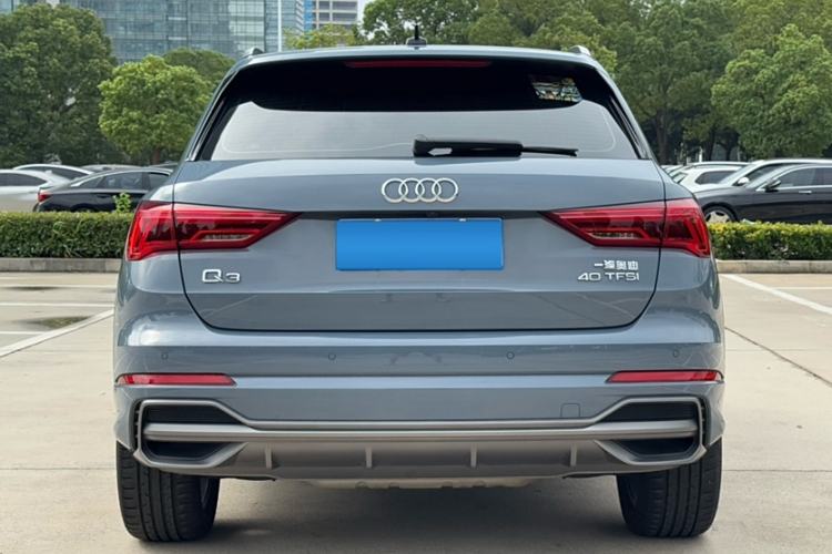 Used Audi Q3 2022 40 TFSI Fashion Dynamic Model
