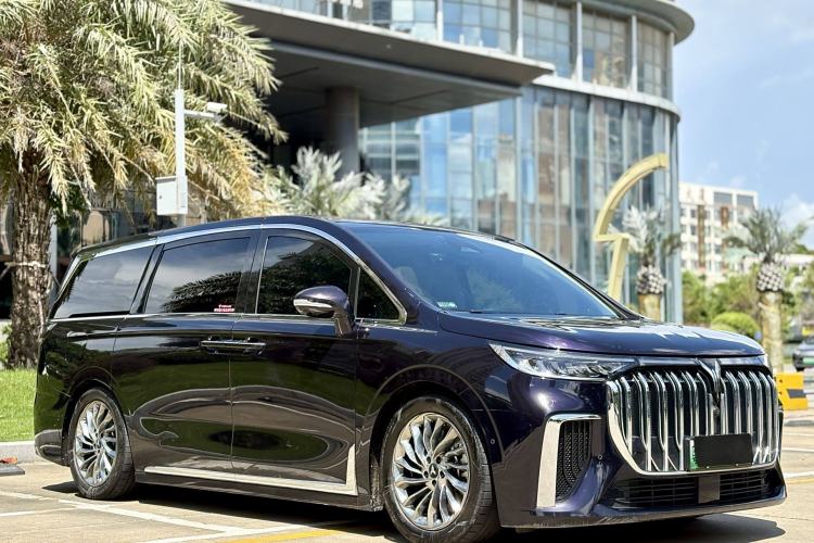 Used VOYAH Dream 2024 PHEV Ultra-Long Range Flagship Edition
