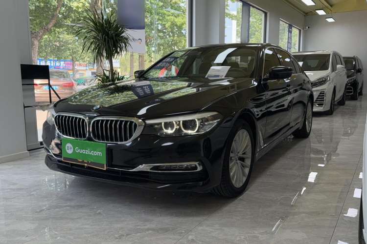 Used BMW 5 Series 2018 525Li Luxury Package
