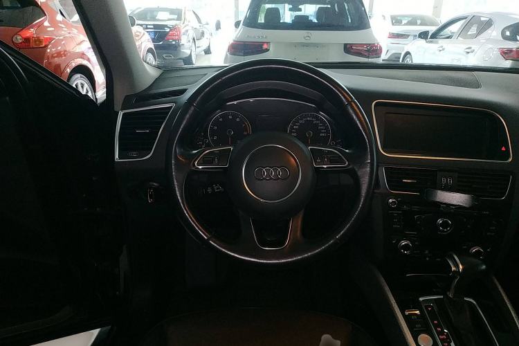 Used Audi Q5 2016 40 TFSI Technology Edition

