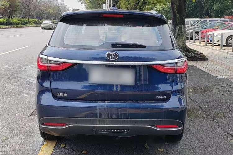 Used BYD Song MAX 2019 1.5T Automatic Smart Connect Prestige 7-Seater China V Standard
