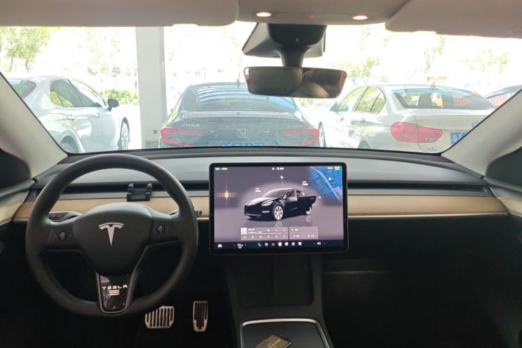 Used Tesla Model Y 2022 Rear-Wheel-Drive Version