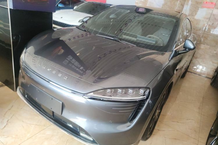 Used Hima Luxeed R7 2025 Range-Extended Version 251 km Max
