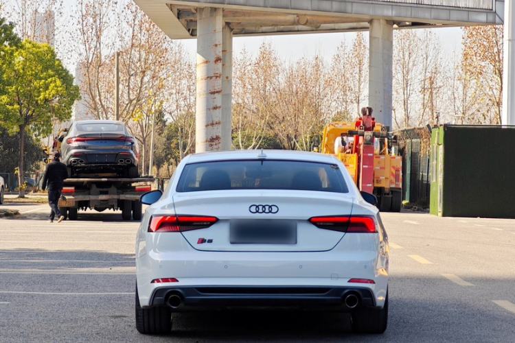 Used Audi A5 2019 Coupe 40 TFSI Fashion Edition China V Emission Standard