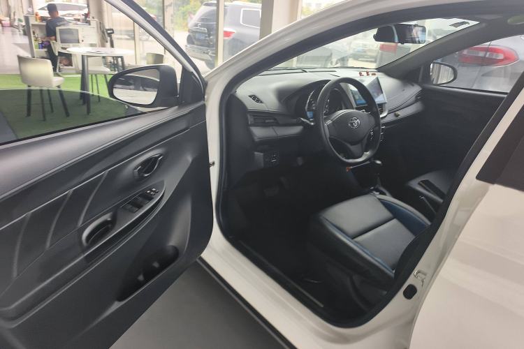 Used Toyota YARiS L 2020 X-Trail X 1.5L CVT Leading Edition
