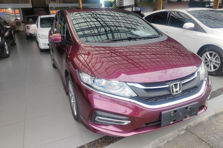 Used Honda Jade 2017 1.8L automatic Comfort version 5 seats