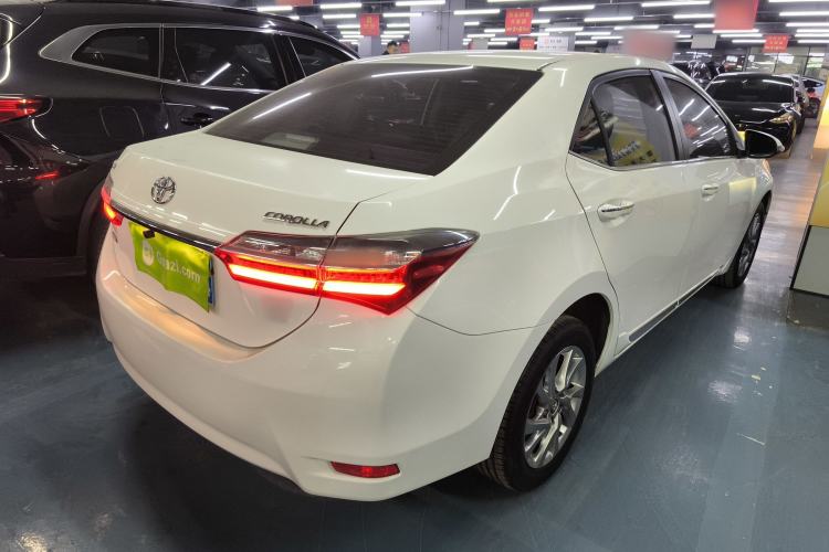 Used Toyota Corolla 2017 Revised Version 1.2T S-CVT GL-i Leather Edition
