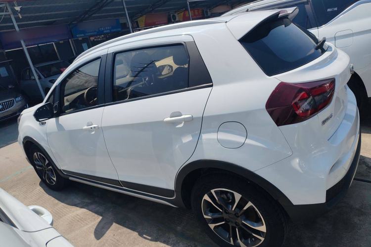 Used Geely Auto Vision X3 2019 Upgraded Model 1.5L CVT Prestige Version