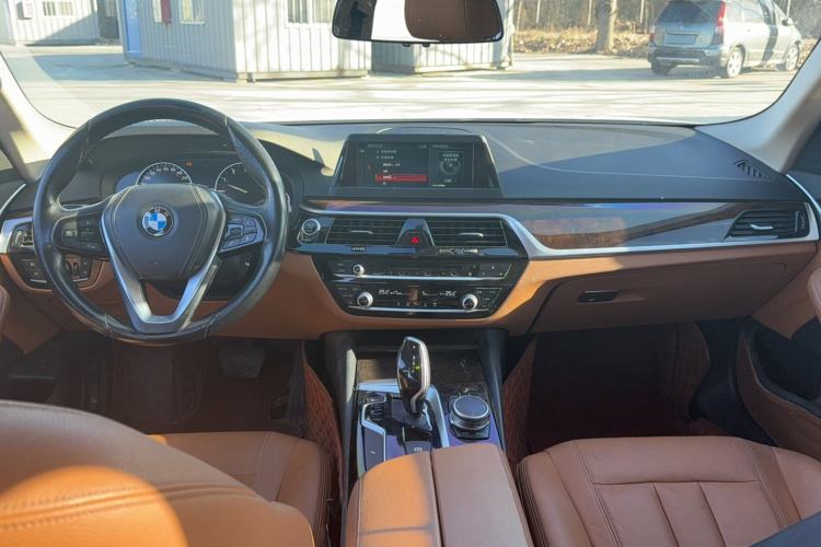 Used BMW 5 Series 2018 528Li Launch Special Edition
