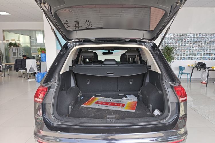 Used Volkswagen Tiguan L 2021 330TSI Automatic Two-Wheel Drive Comfort Edition