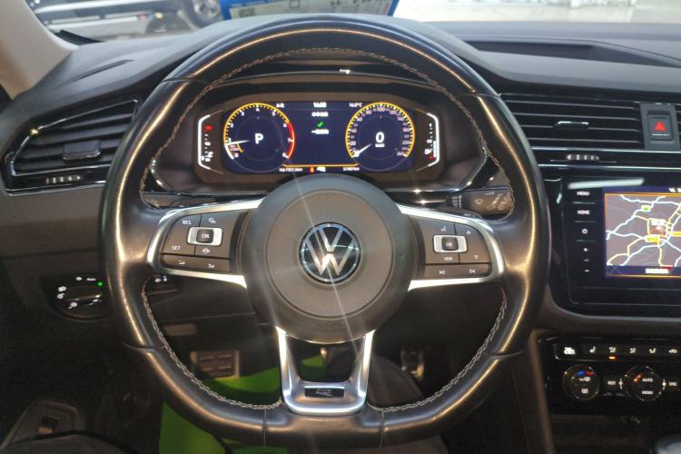 Used Volkswagen Tiguan L 2021 330TSI Automatic Two-Wheel Drive R-Line Enhanced Edition