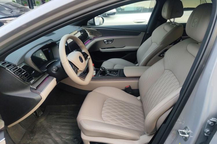 Used BYD Han 2025 EV with 701 km of Laser Radar-Enabled Intelligent Driving
