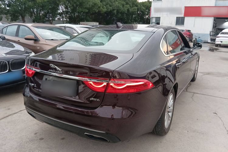 Used Jaguar XFL 2017 XFL 2.0T 240PS Luxury Edition
