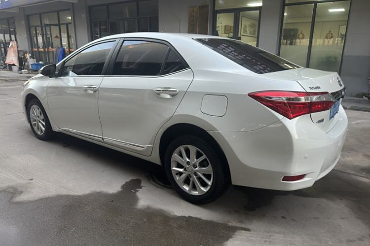 Used Toyota Corolla 2017 1.2T CVT GL-i Leather Edition
