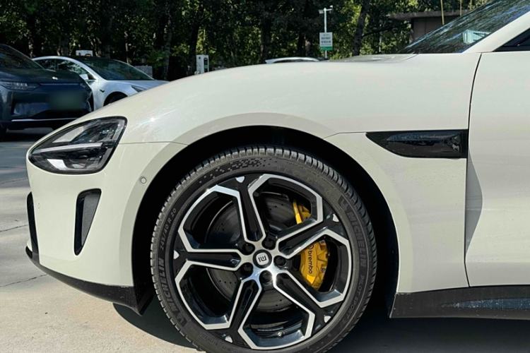 Used  SU7 2024 Rear-Drive Long-Range Intelligent Driving Version
