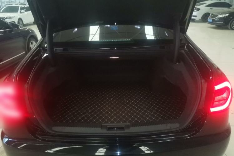 Used Hongqi H7 2021 1.8T Executive Edition
