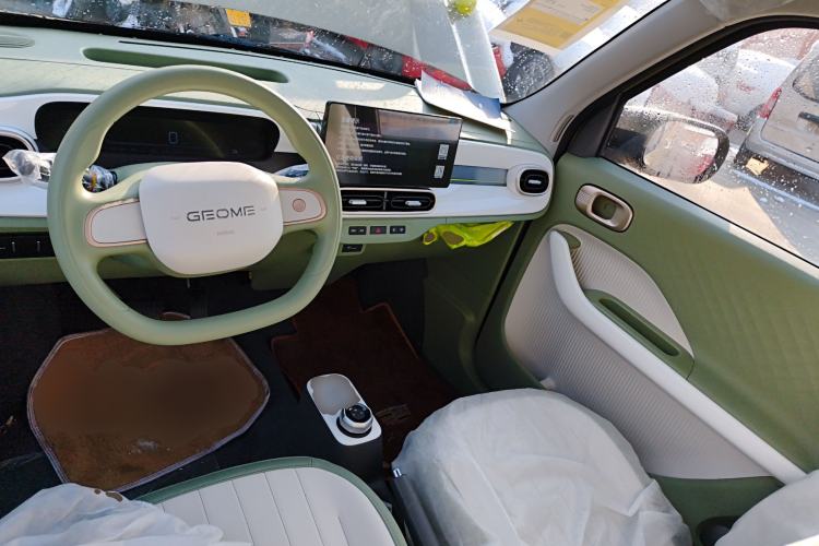 Used  Panda 2025 210km Panda Rider
