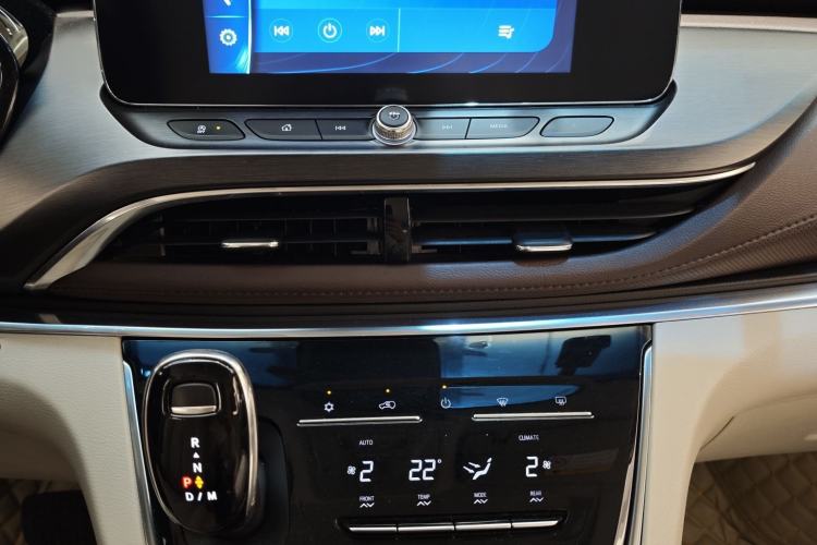 Used Buick GL8 2021 Land Cruiser Executive Class 652T Comfort Model