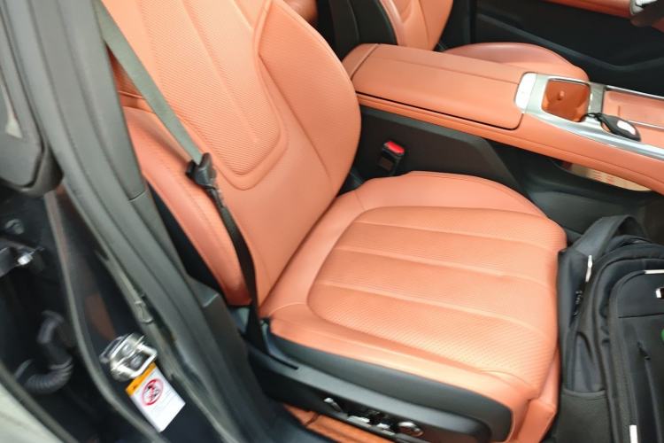 Used  L07 2025 230 Ultra with DeepBlue Intelligent Driving AD PRO Extended-Range Version
