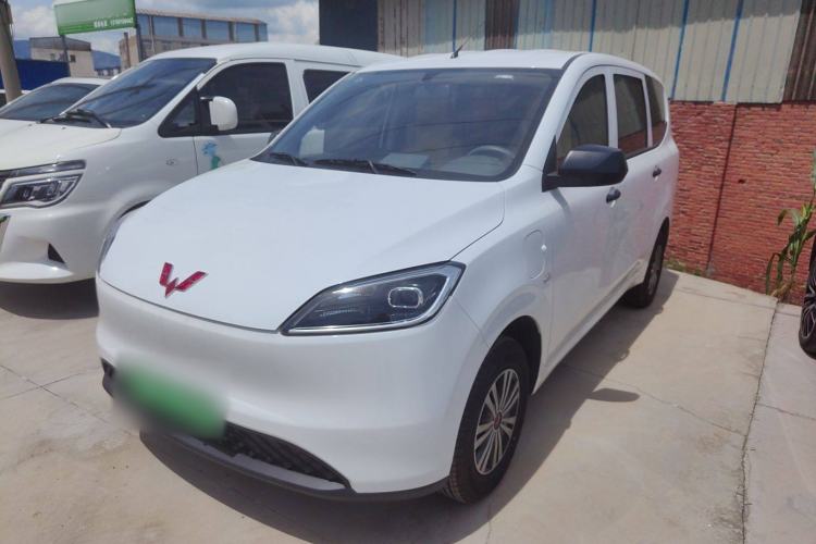 Used Wuling Hongguang New Energy 2024 All-Electric Model 300KM Practical Version
