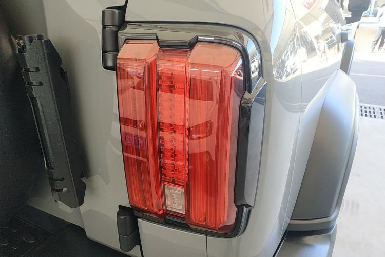 Used Tank 300 2023 Off-Road Edition 2.0T Challenger
