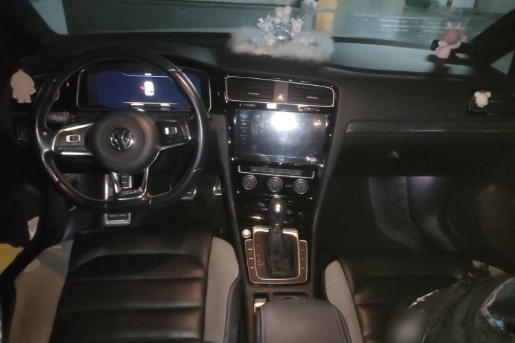 Used Volkswagen Golf 2020 280TSI DSG R-Line Version
