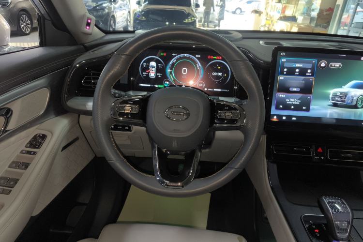 Used GAC Trumpchi GS8 2022 Dual-Engine Series 2.0TM Two-Wheel Drive Prestige Edition (7 Seats)