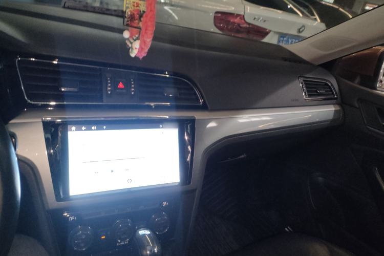 Used Volkswagen Lamando 2015 280TSI DSG Comfort Edition